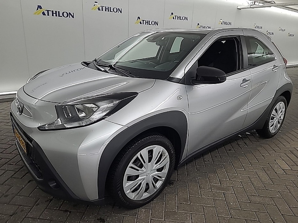 Toyota Aygo X 1.0 VVT-i Play - Petrol - Manual - 72 hp - 81.804 km