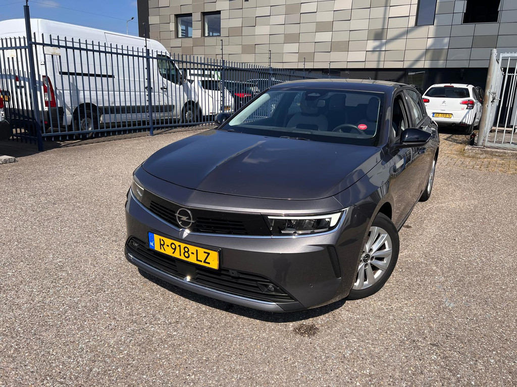 Opel Astra 1.2 Edition - Petrol - Manual - 110 hp - 49.337 km