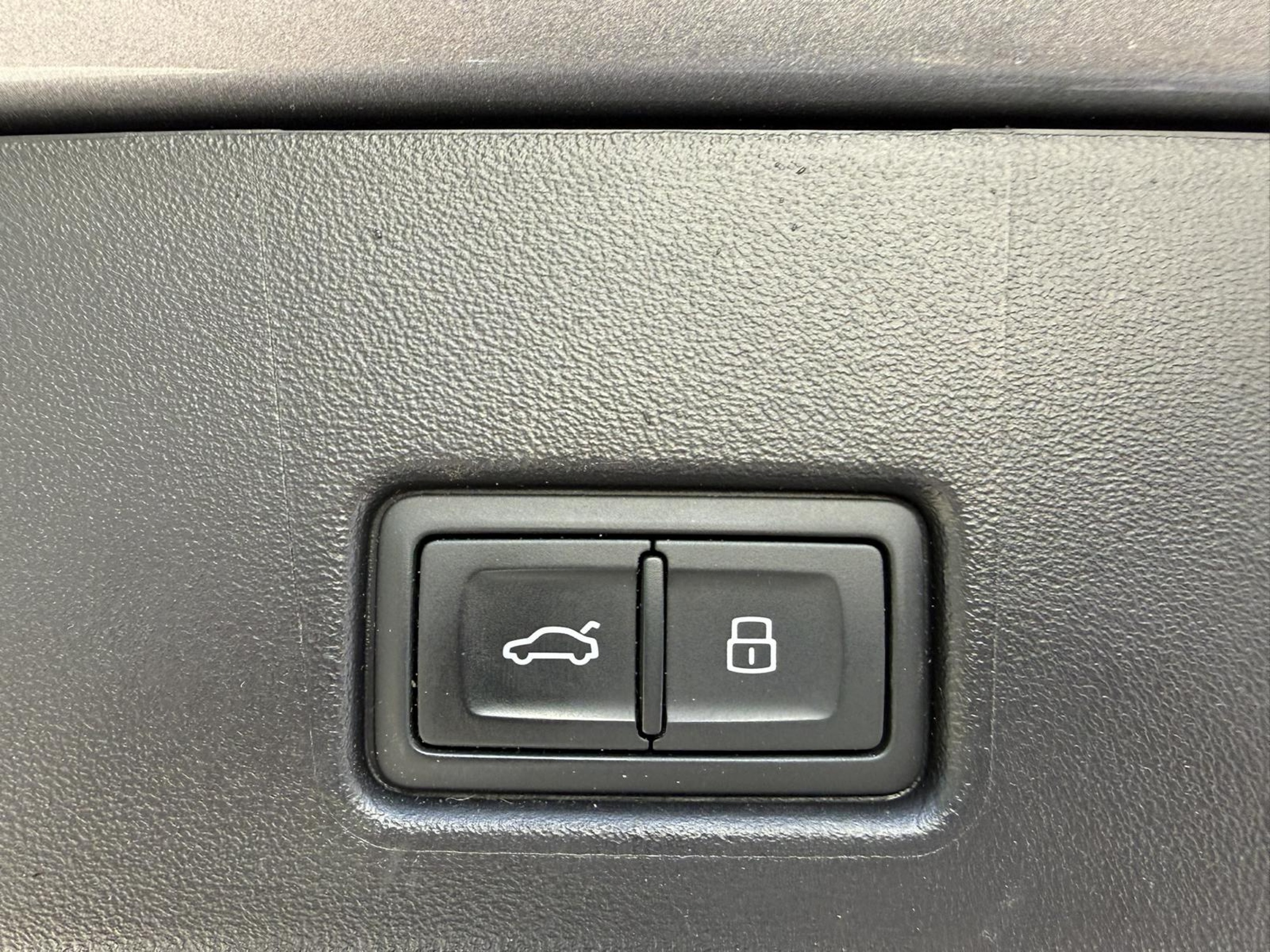 Foto 18 van Audi Q4 e-tron