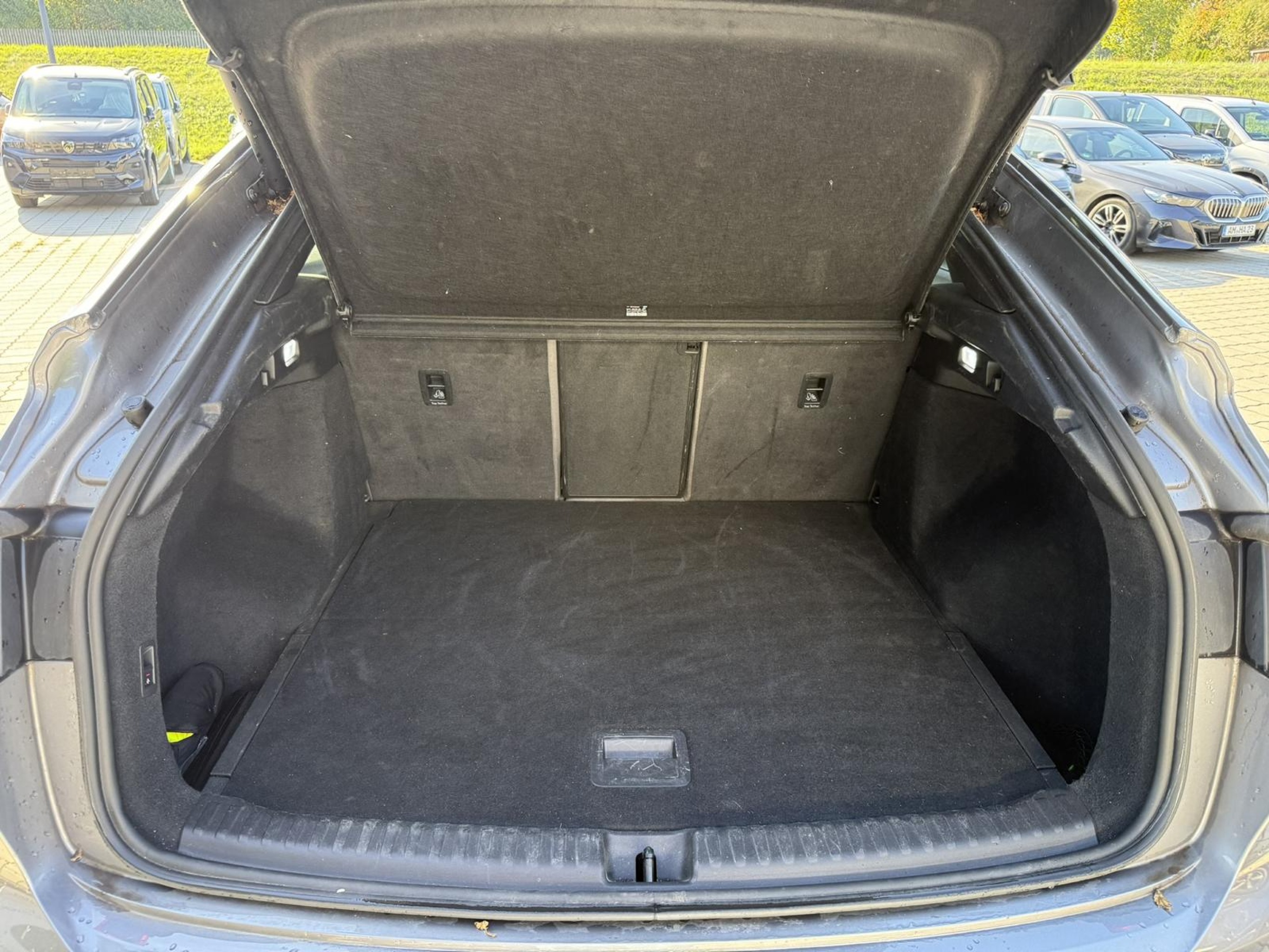 Foto 9 van Audi Q4 e-tron