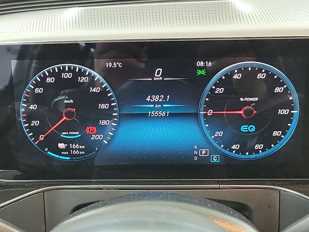 Foto 8 van Mercedes EQC