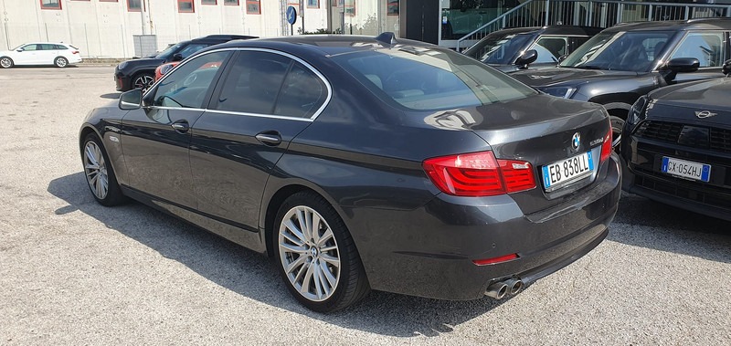 BMW 5 Series 530d - Diesel - Automatic - 244 hp - 400.445 km