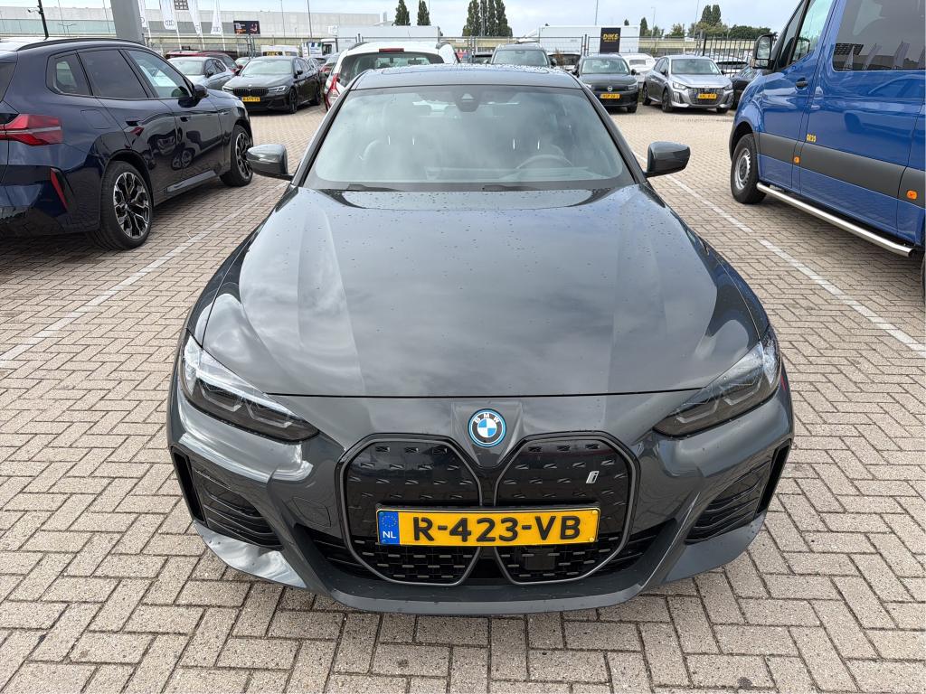 Foto 22 van BMW i4