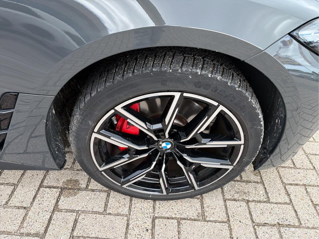 Foto 10 van BMW i4