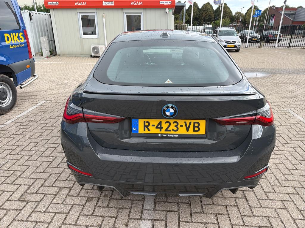 Foto 28 van BMW i4