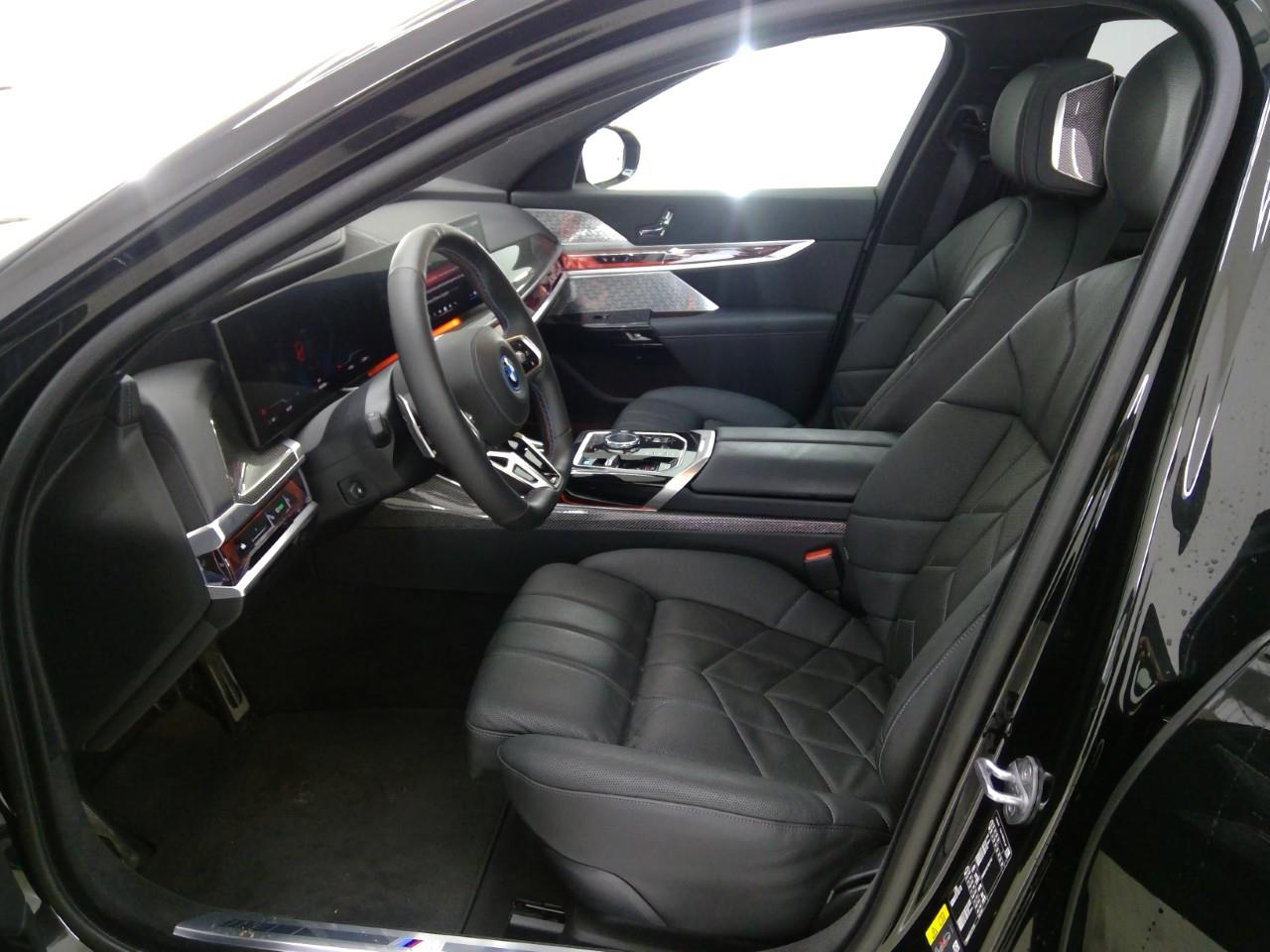 Foto 5 van BMW i7