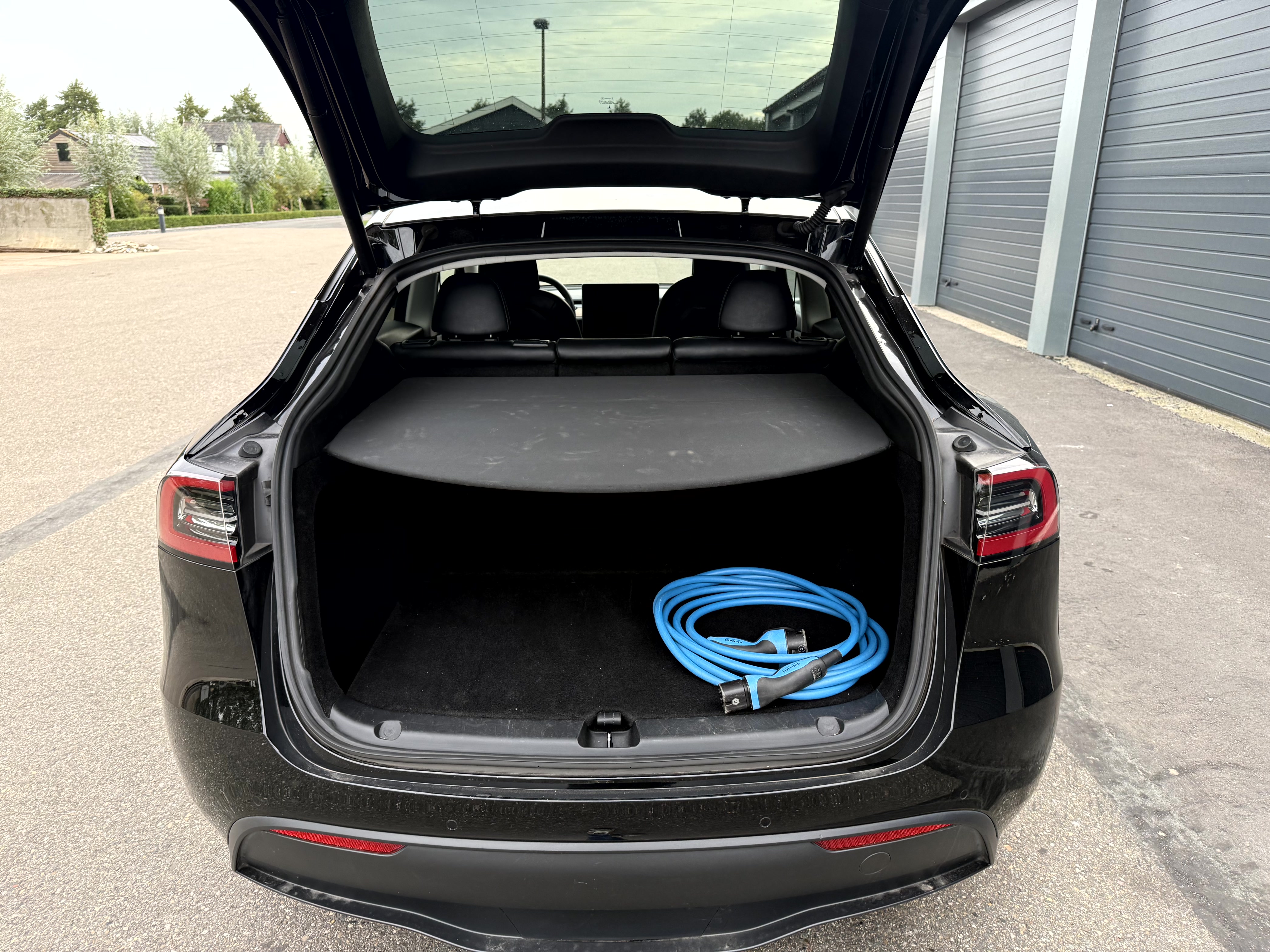 Foto 11 van Tesla Model Y
