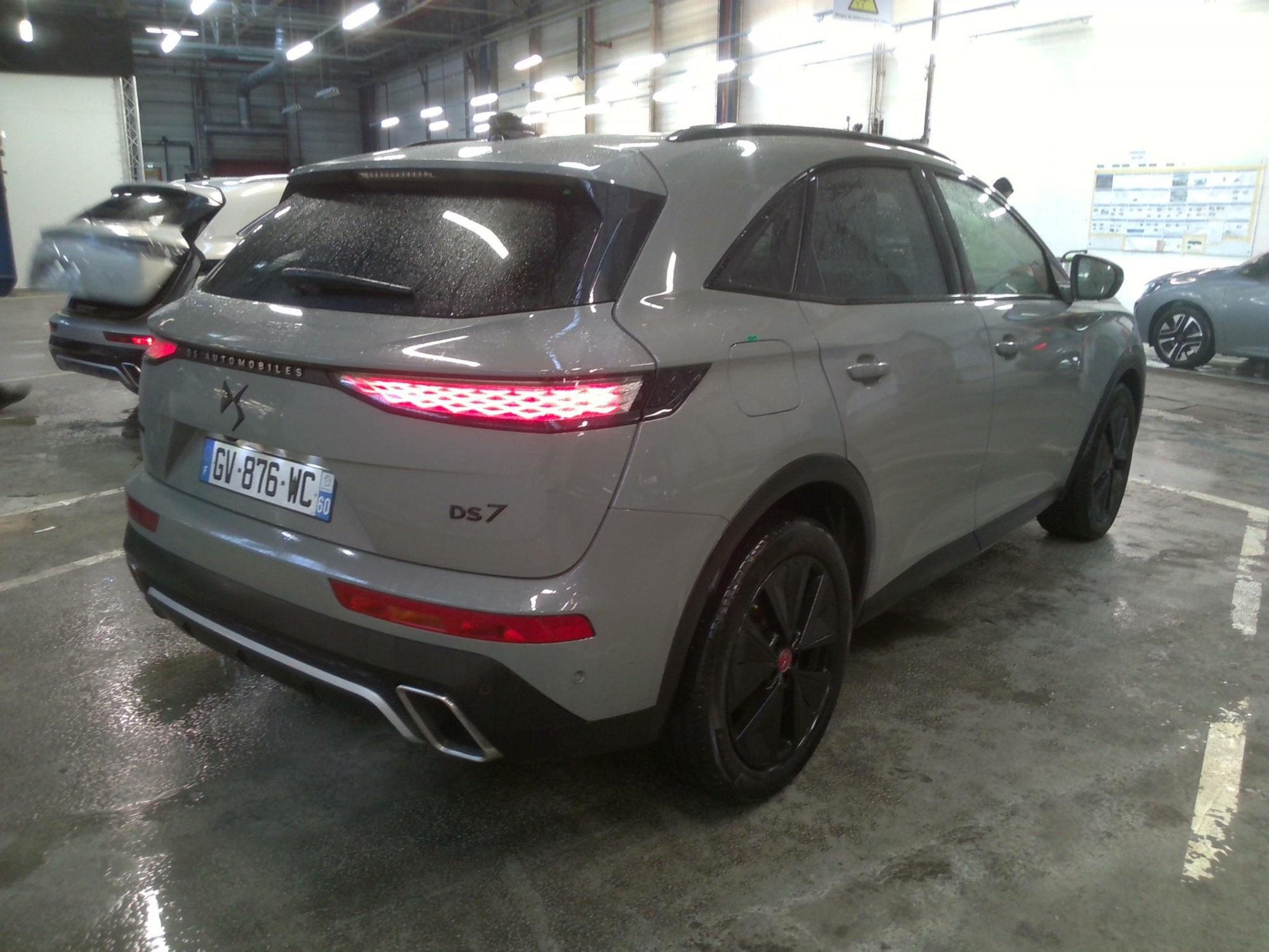 DS 7 Crossback Crossback 1.6 E-TENSE Performance Line + - Hybrid - Automatic - 225 hp - 28.025 km