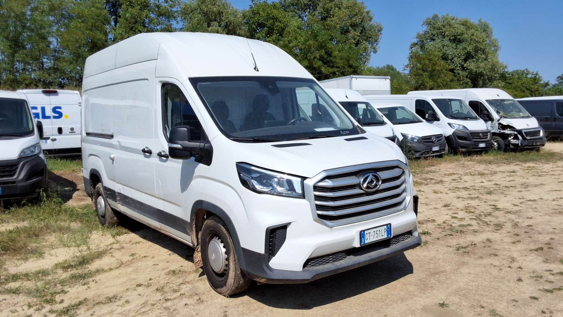 2024 Maxus Deliver 9 salvage, VIN LSH14J7C0PA826303