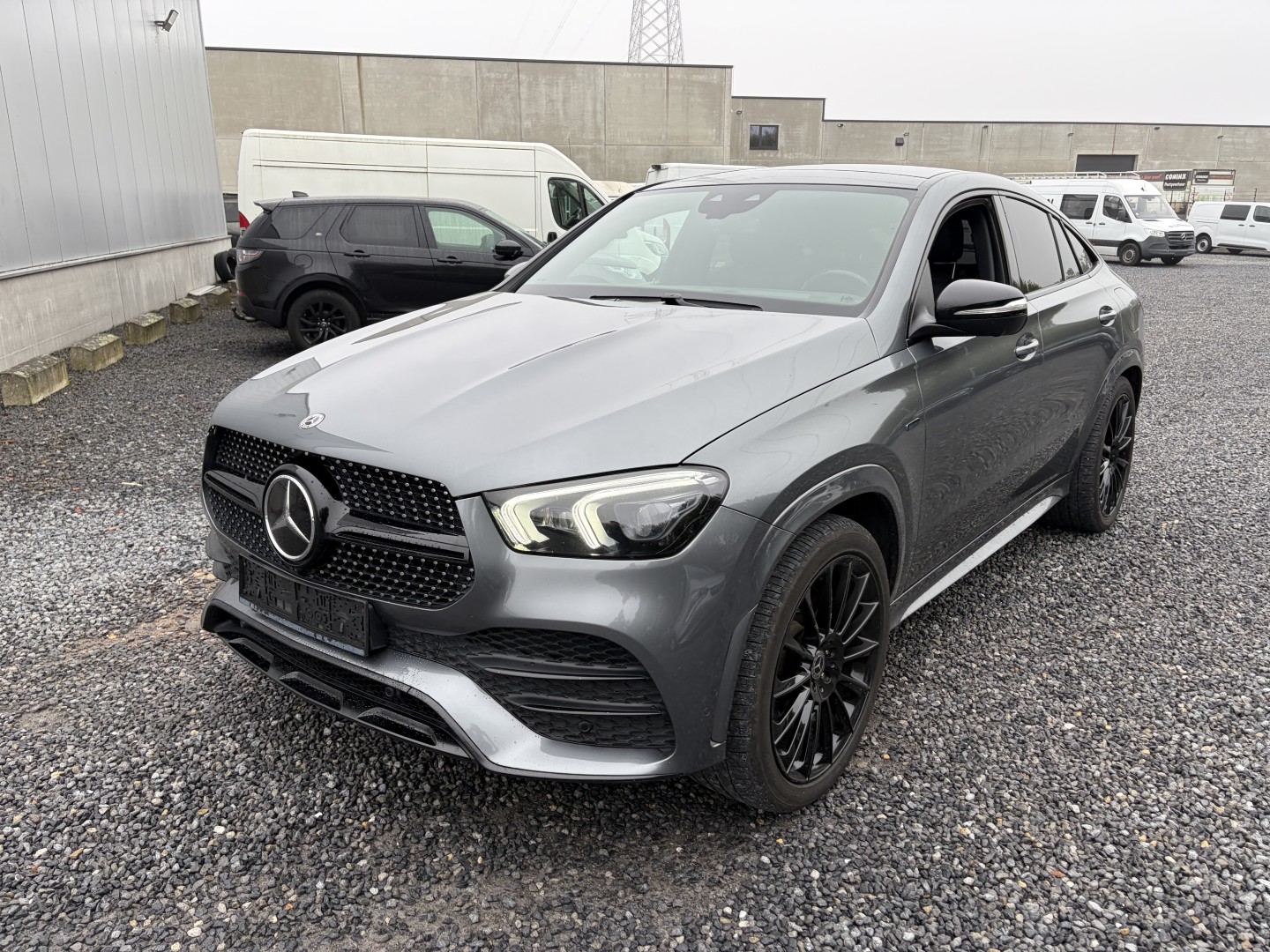 Mercedes-Benz GLE Coupé 350de AMG Line - 4-Matic - Hybrid - Automatic - 194 hp - 263.711 km