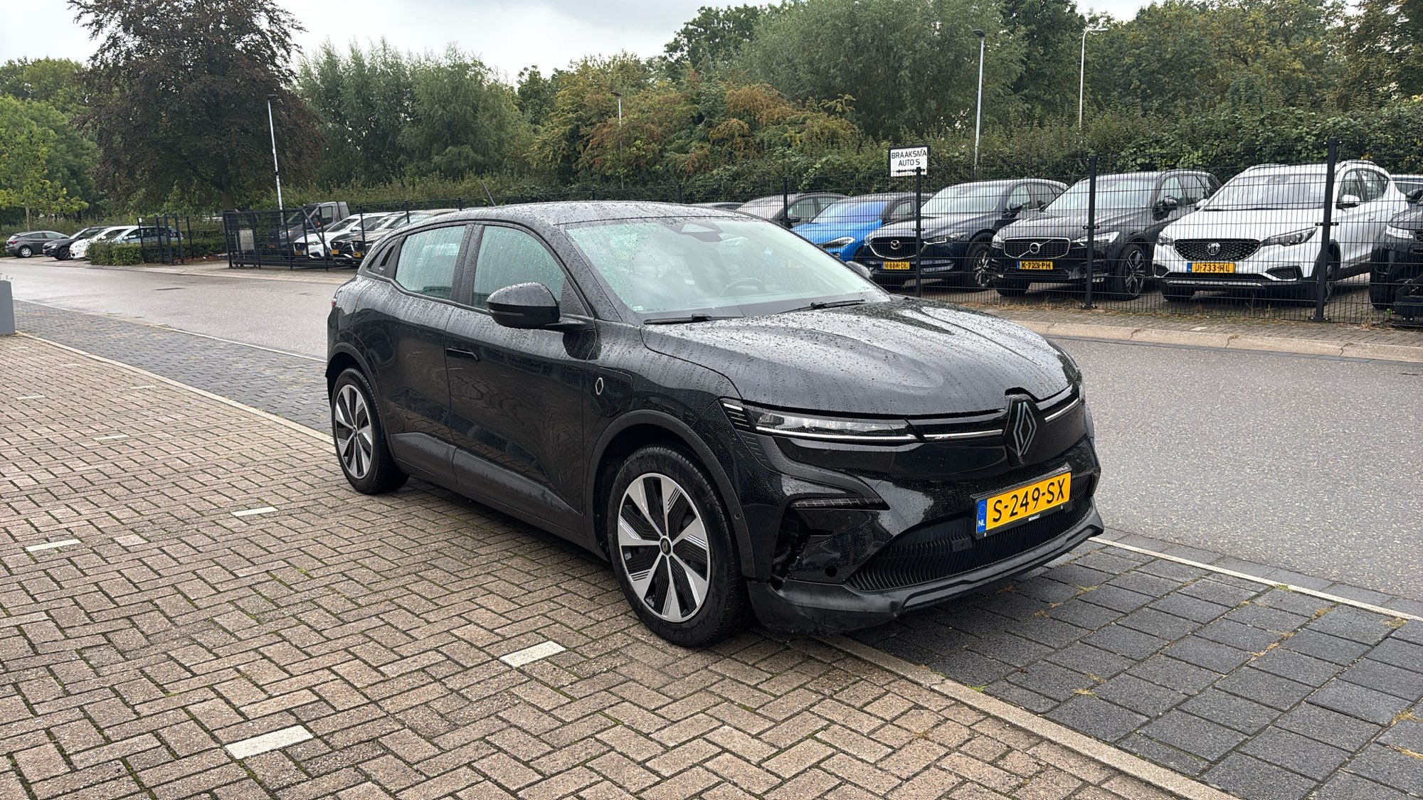 2023 Renault Megane E-Tech salvage, VIN VF1RCB00770931002