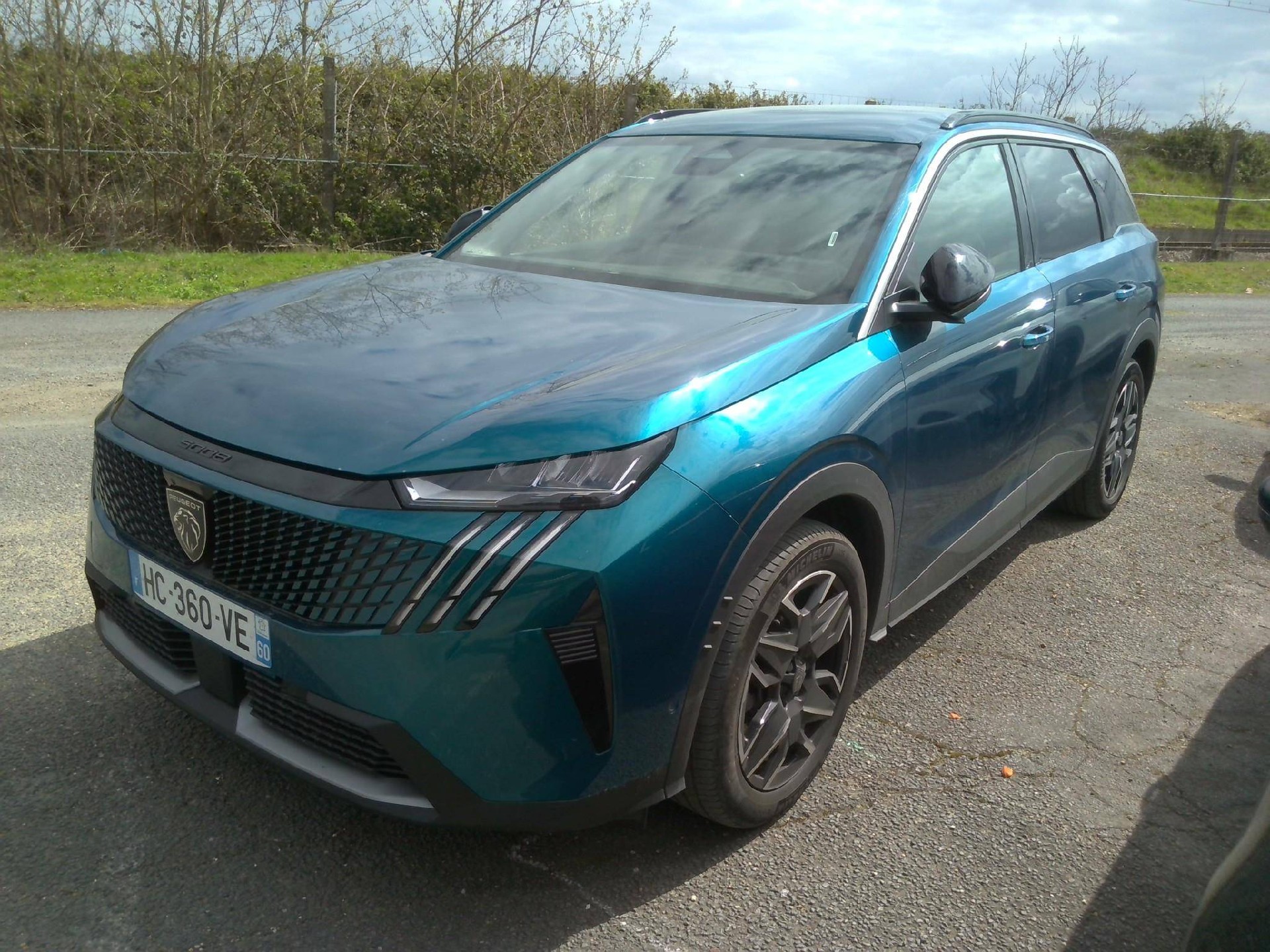 2025 Peugeot 5008 salvage, VIN VR3KAHPY1SS057846