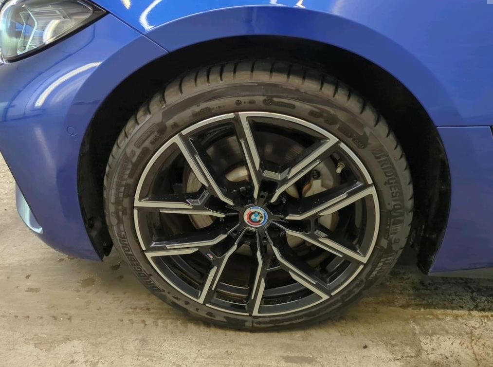 Foto 9 van BMW i4