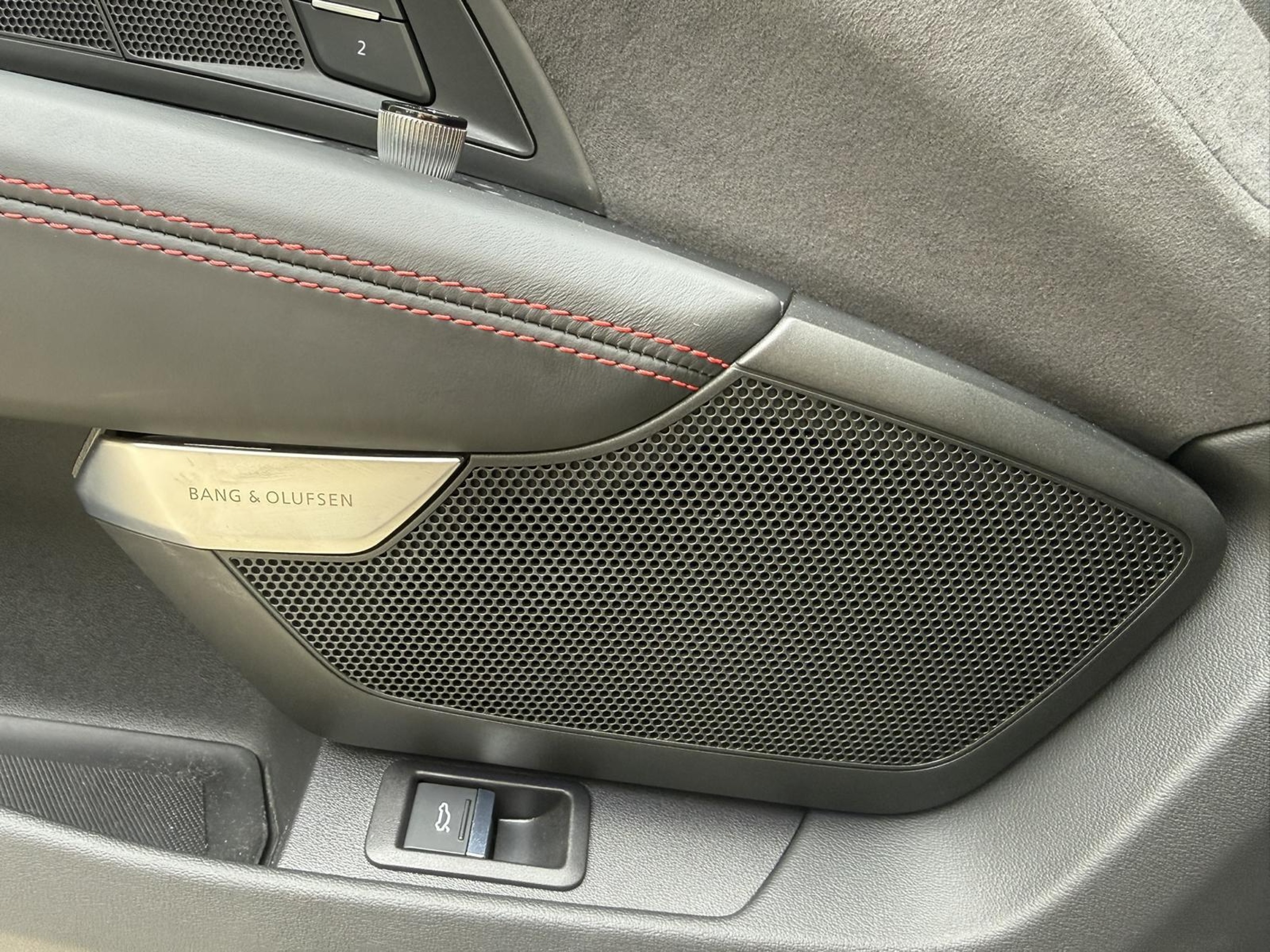 Foto 36 van Audi e-tron