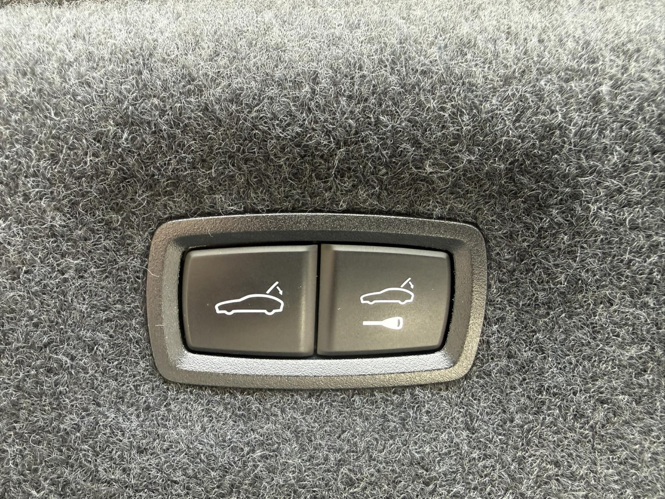 Foto 23 van Audi e-tron