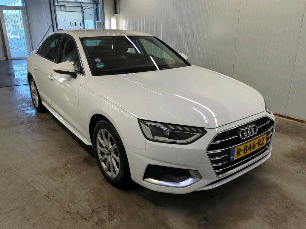 Audi A4 35 TFSI Advanced