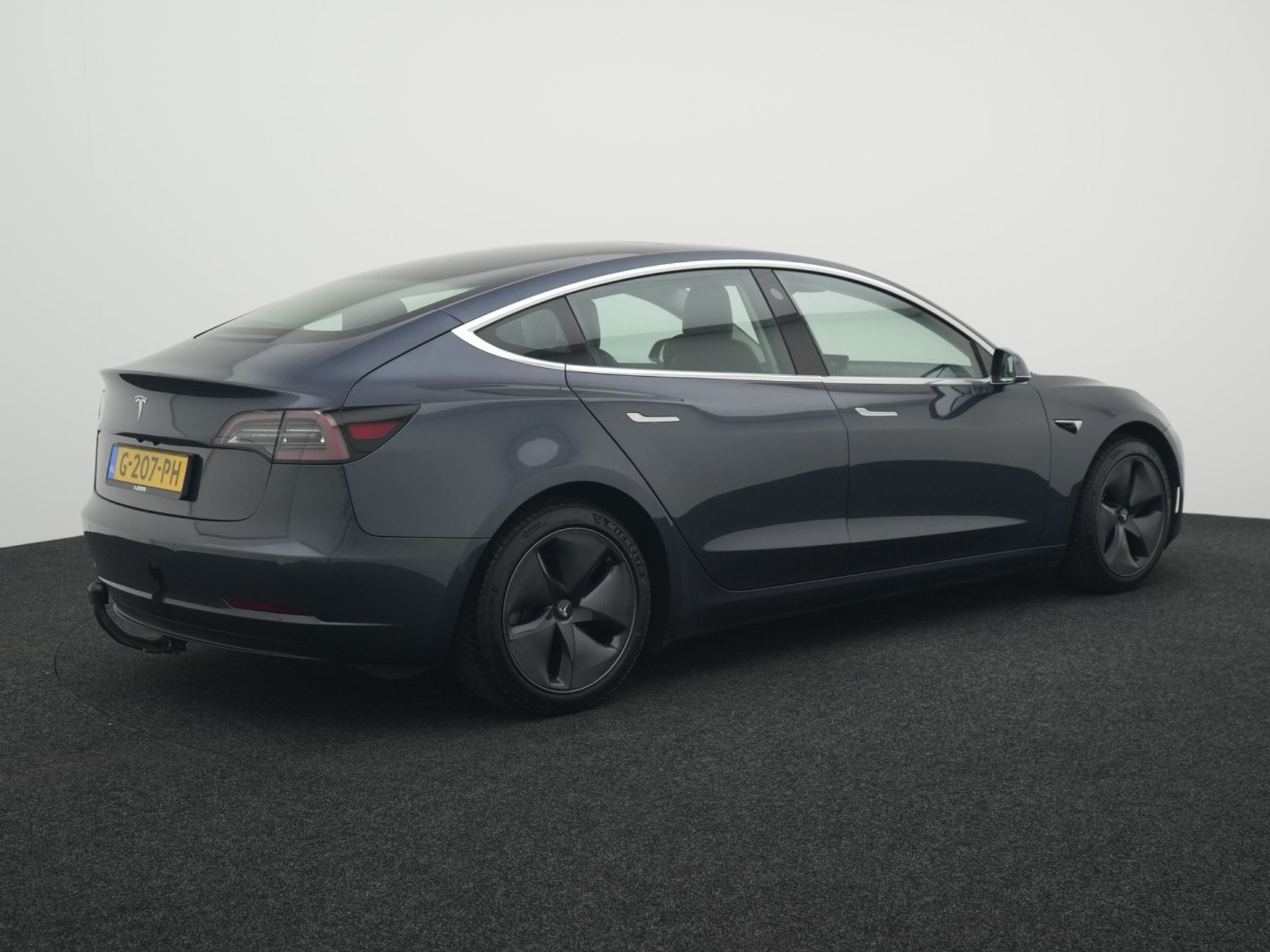 Foto 25 van Tesla Model 3