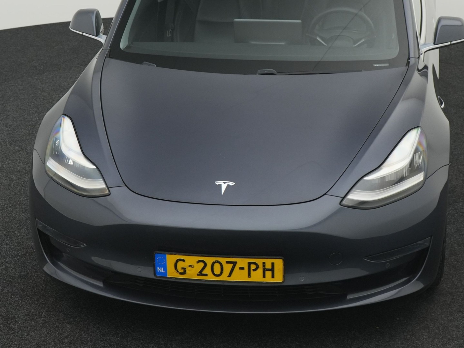 Foto 43 van Tesla Model 3