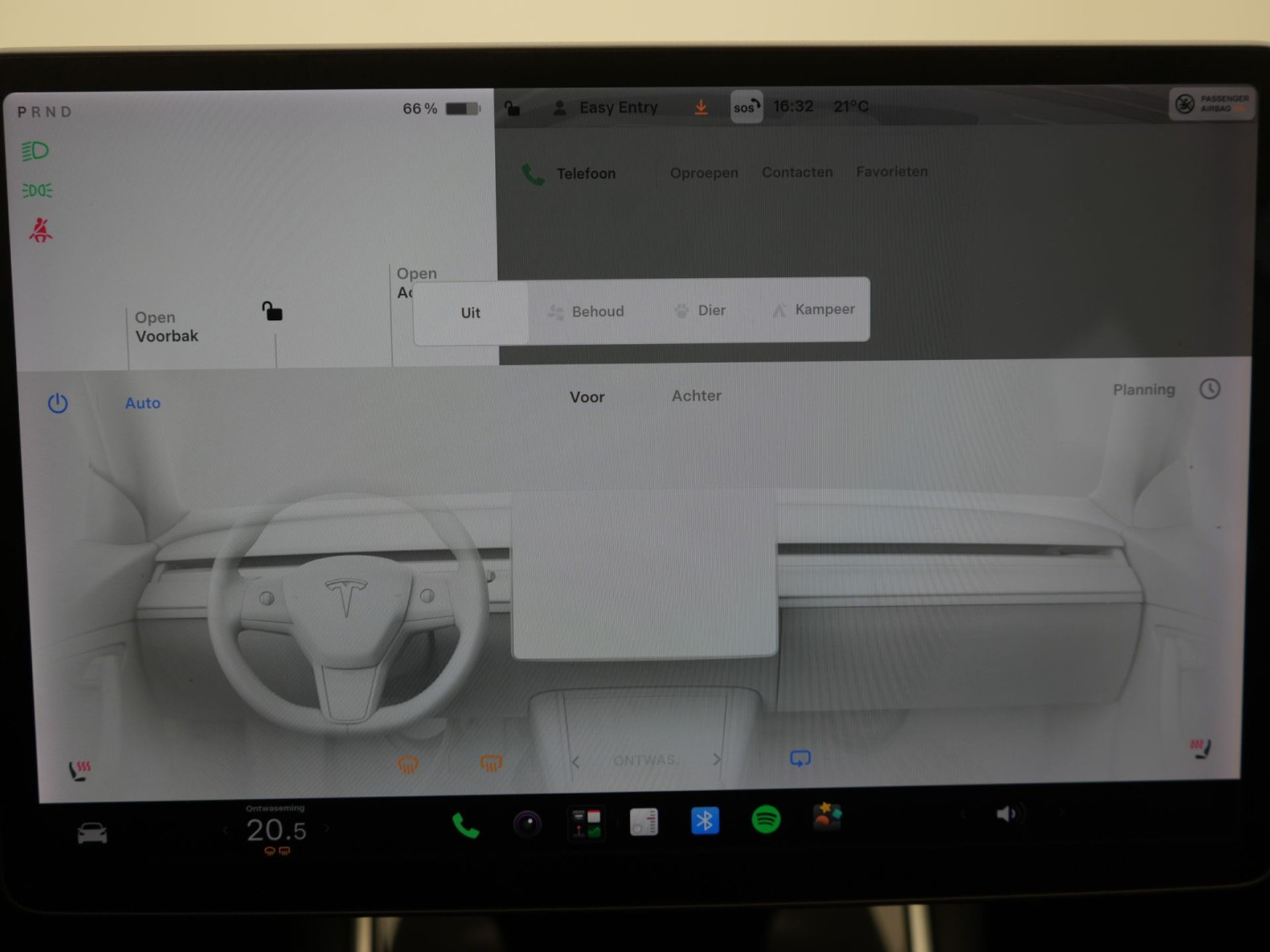 Foto 16 van Tesla Model 3