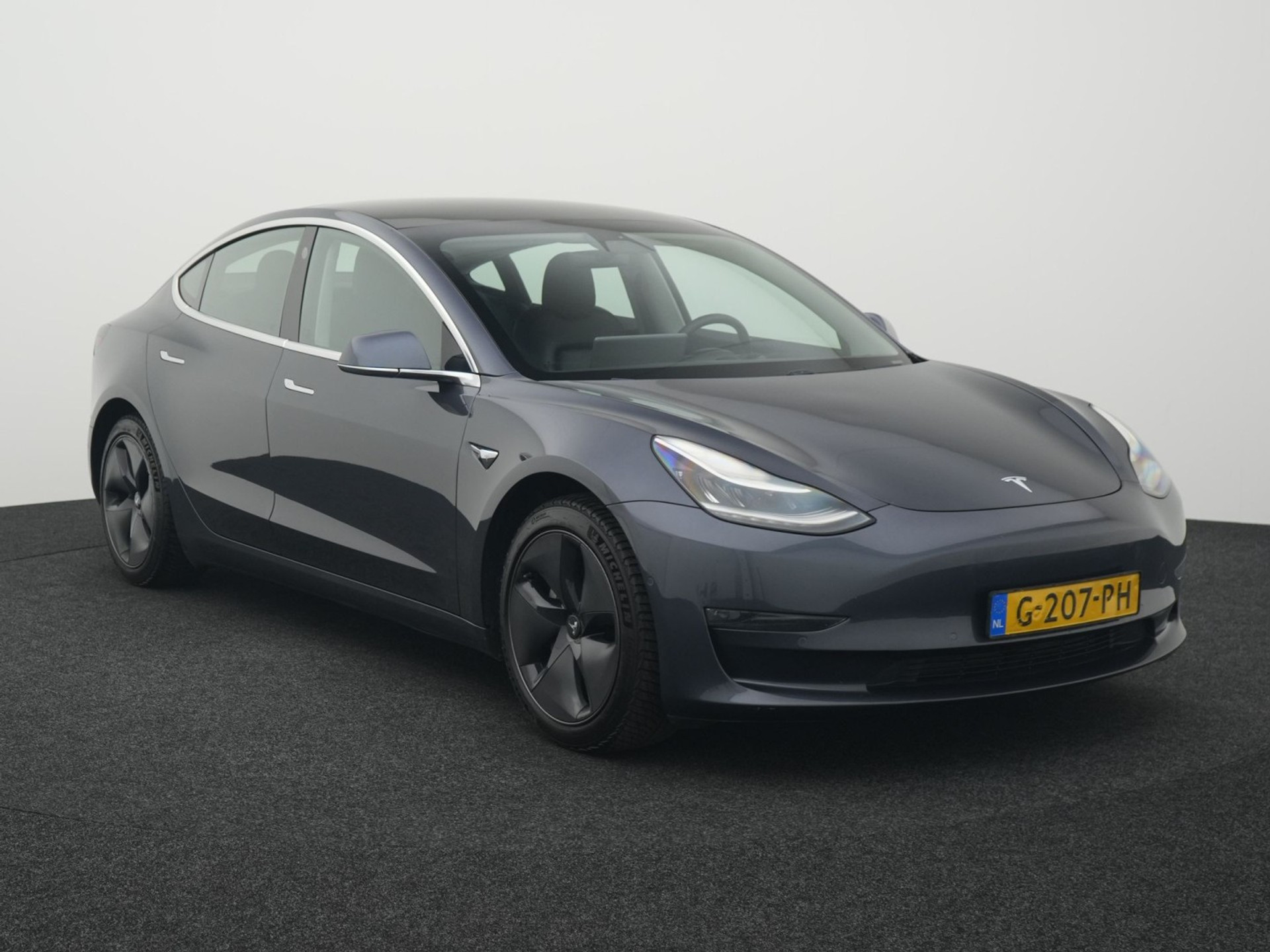 Foto 2 van Tesla Model 3