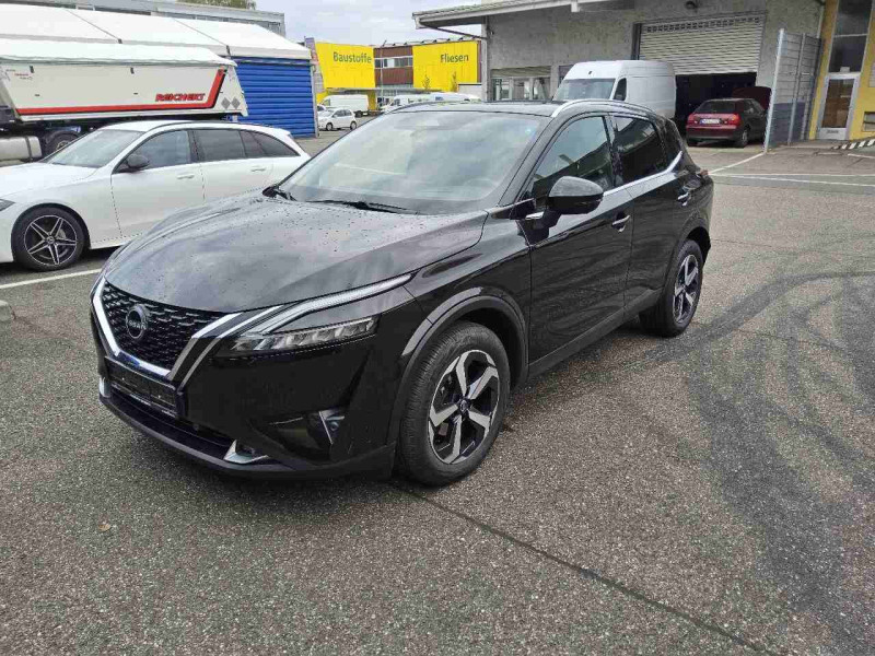 Nissan Qashqai 1.3 DIG-T N-connecta - Petrol - Automatic - 158 hp - 32.968 km