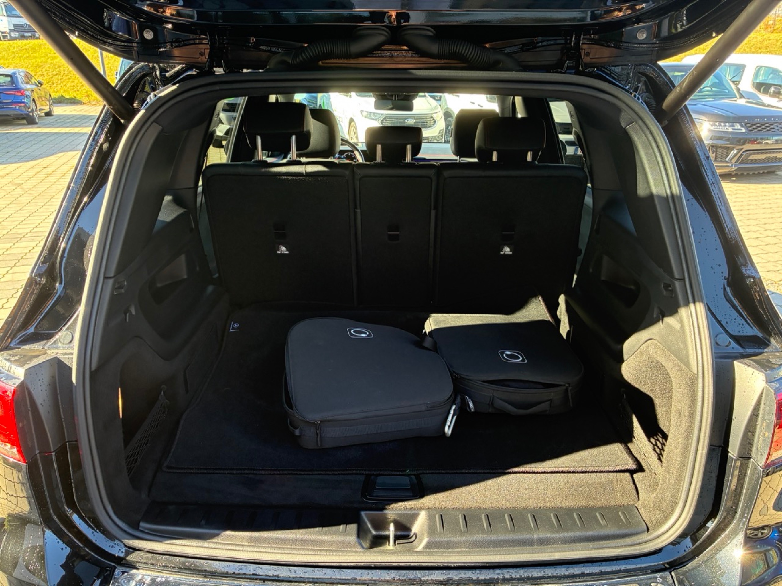 Foto 10 van Mercedes EQB
