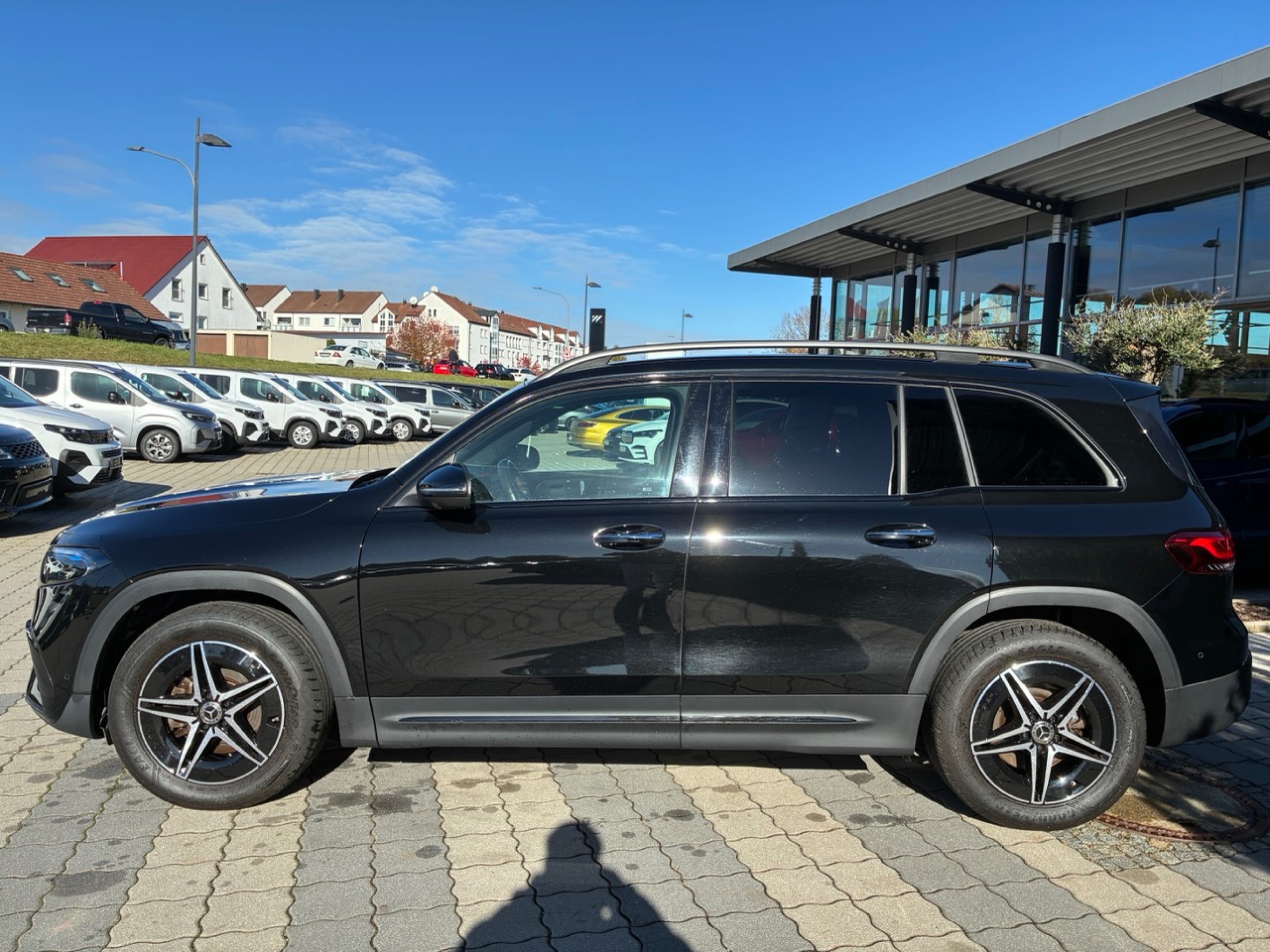 Foto 5 van Mercedes EQB