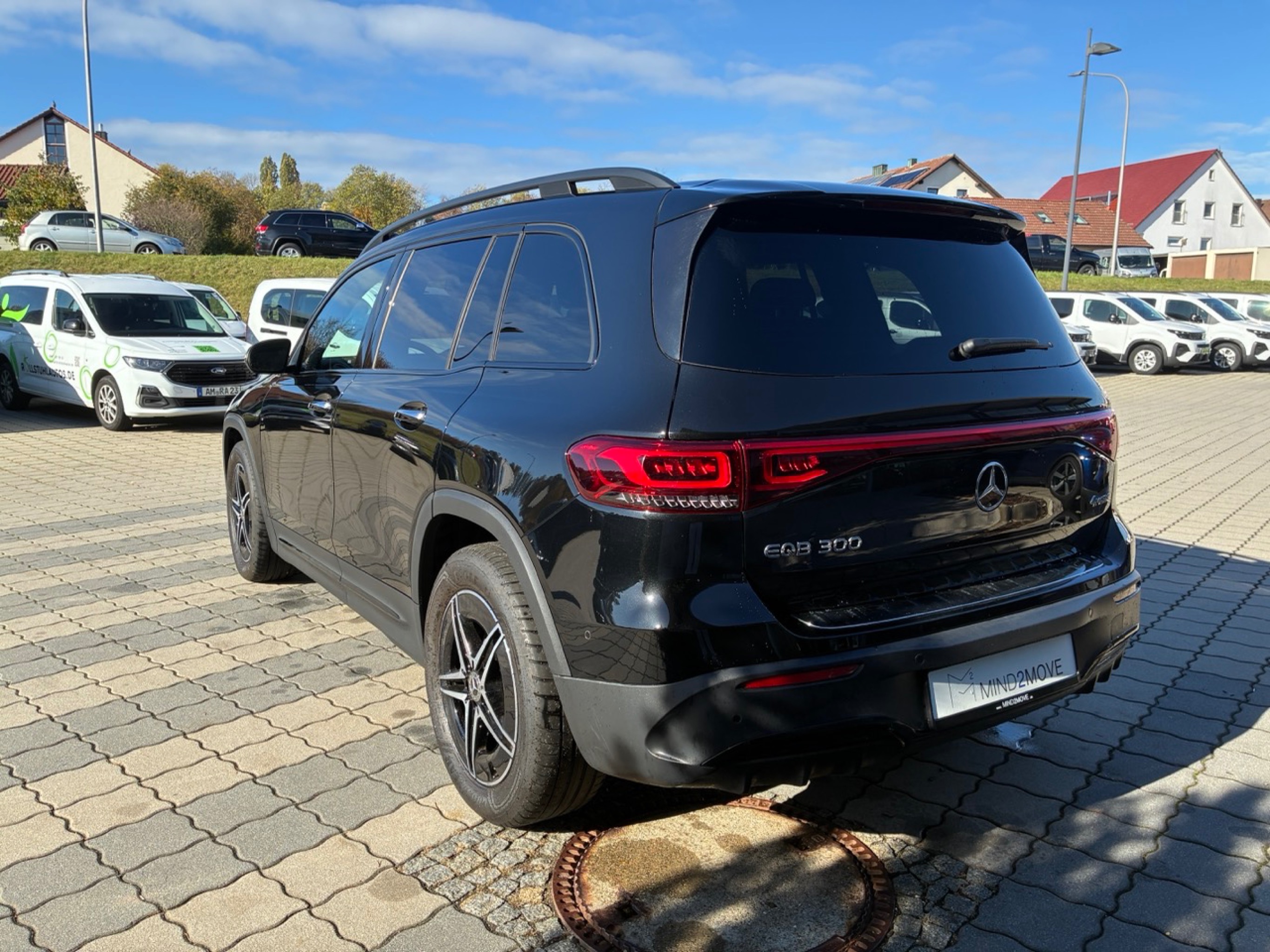 Foto 4 van Mercedes EQB