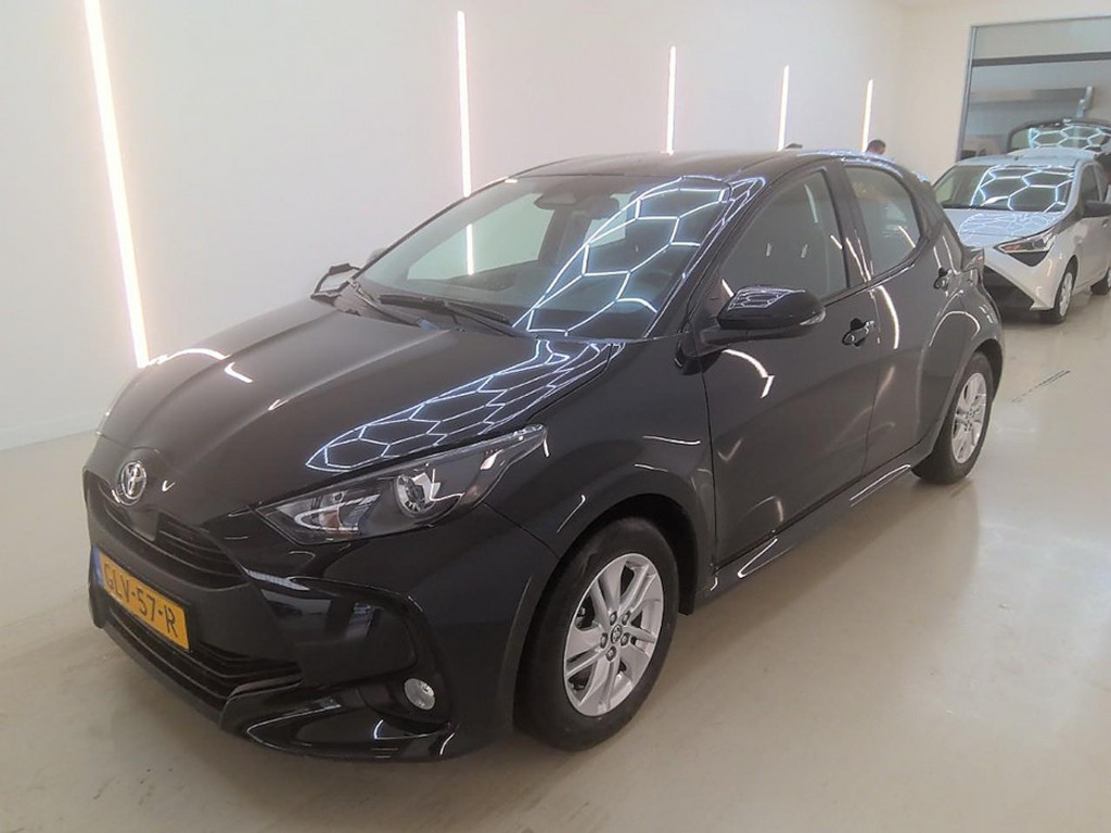 Toyota Yaris 1.5 Active - Hybrid - Automatic - 92 hp - 31.731 km