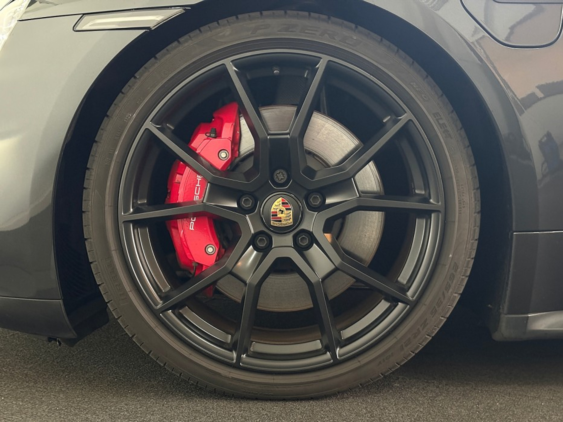 Foto 10 van Porsche Taycan