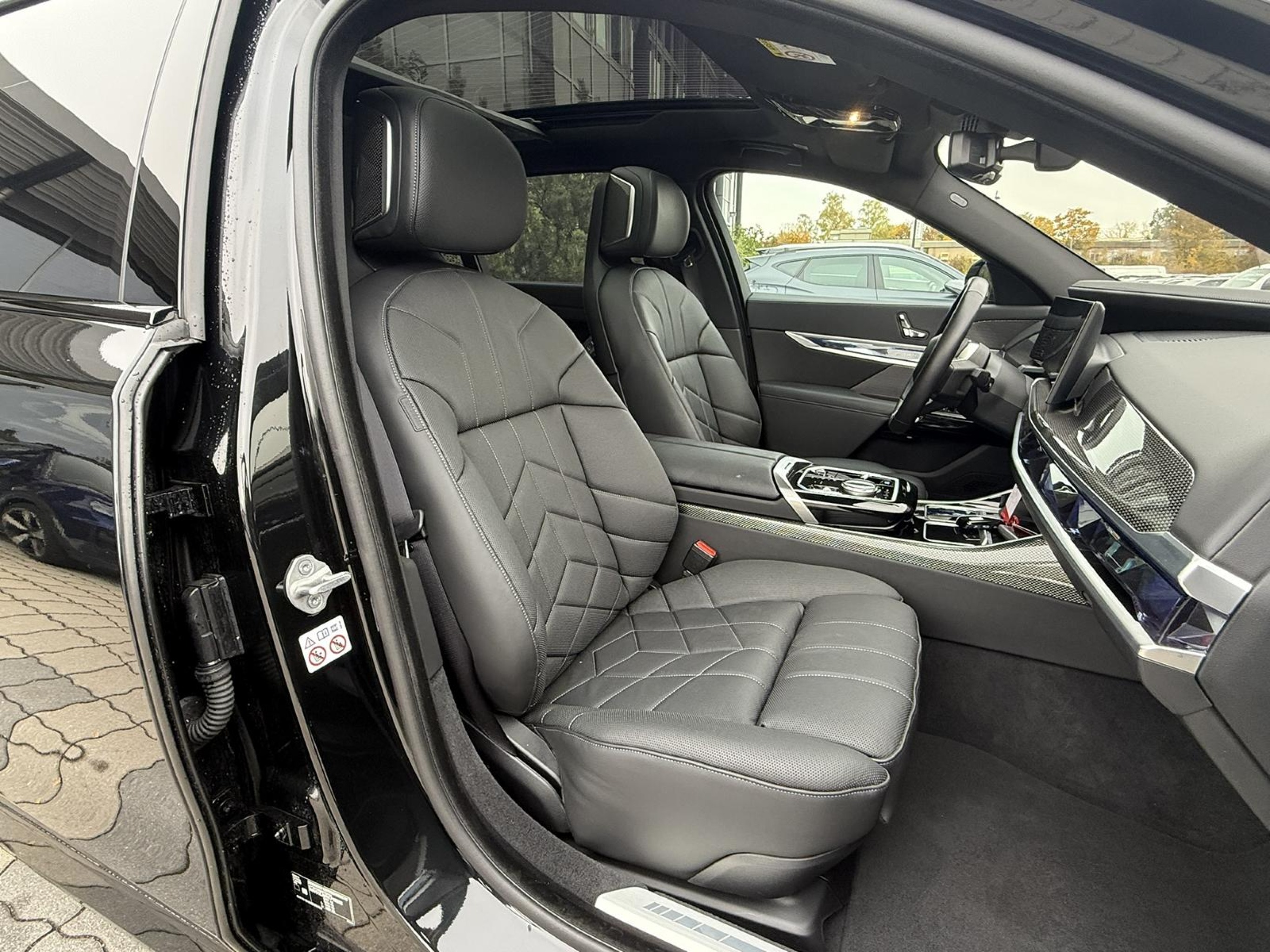 Foto 47 van BMW i7