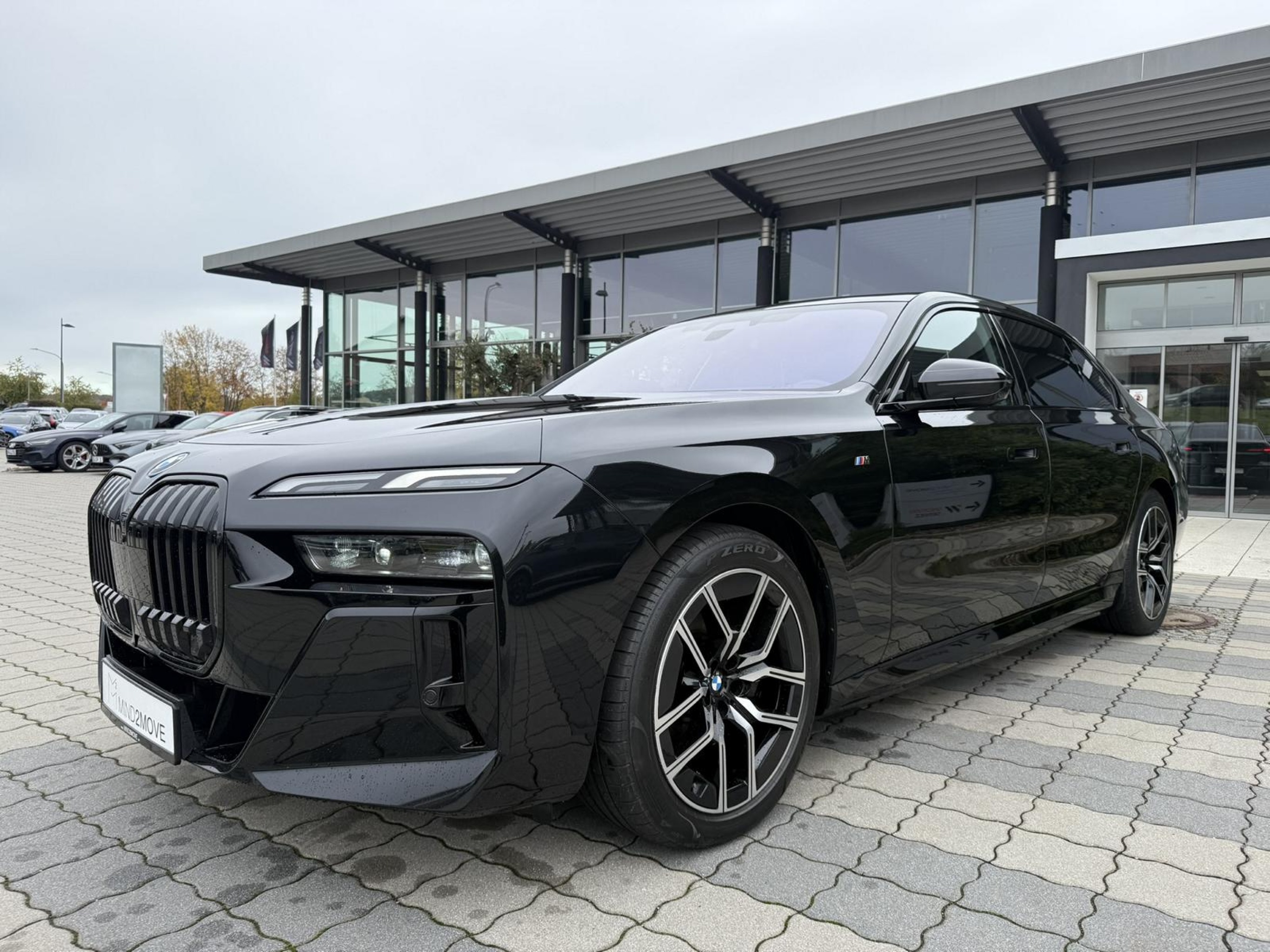 Foto 2 van BMW i7