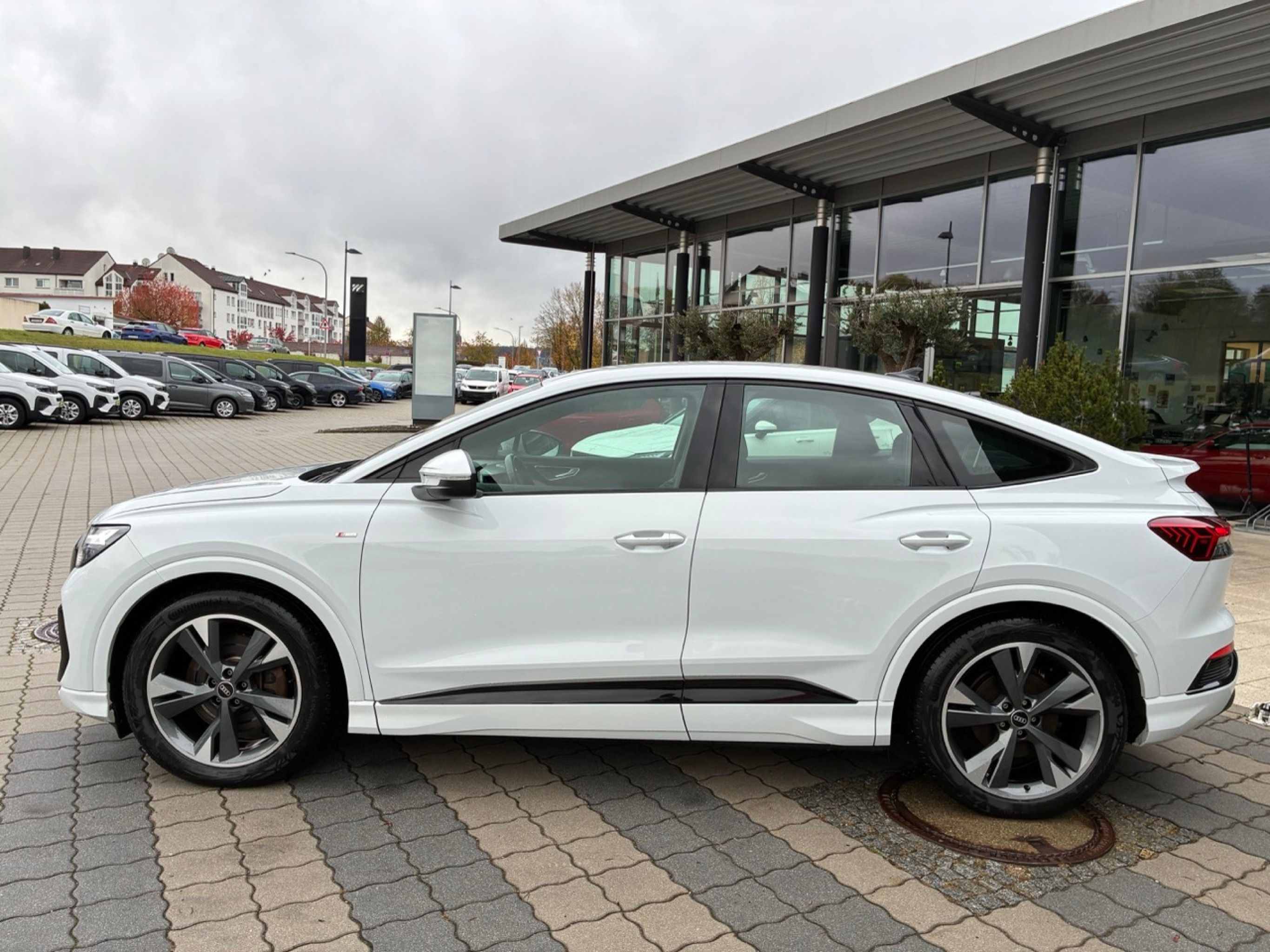 Foto 5 van Audi Q4 e-tron
