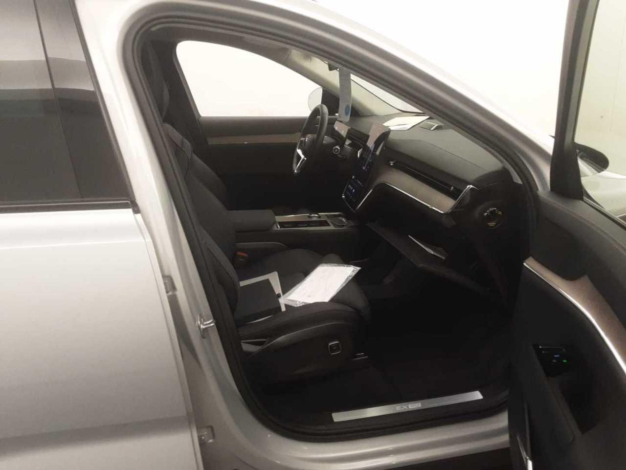 Foto 8 van Volvo EX90