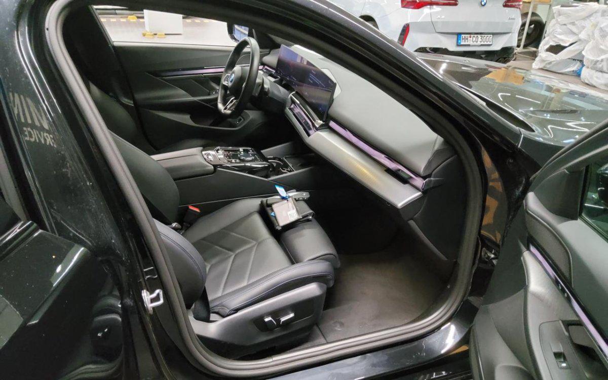 Foto 6 van BMW i5
