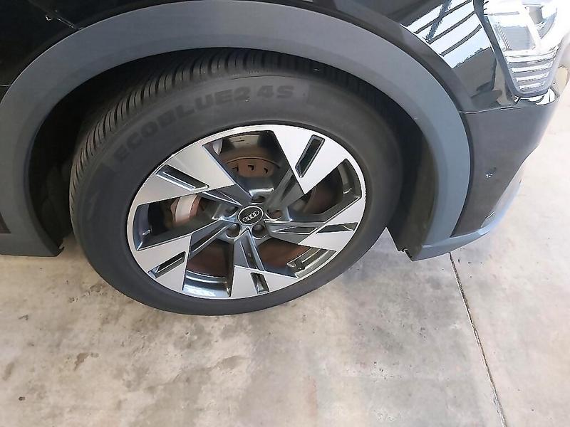 Foto 24 van Audi e-tron