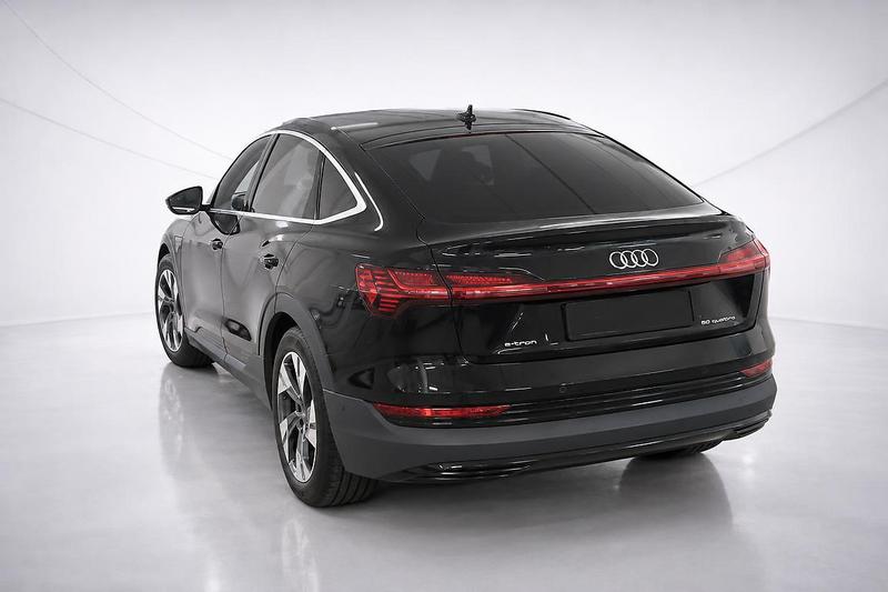 Foto 4 van Audi e-tron
