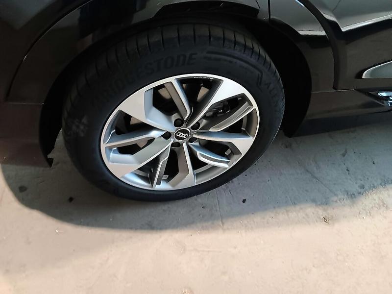 Foto 13 van Audi e-tron