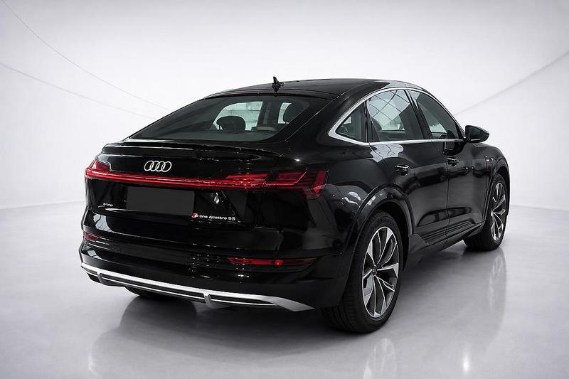 Foto 4 van Audi e-tron