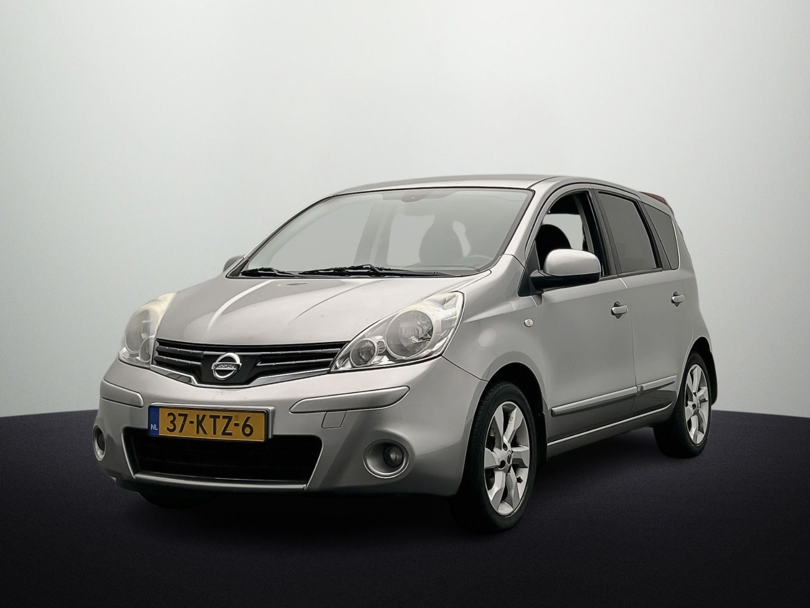Nissan Note 1.4 Acenta - Petrol - Manual - 88 hp - 247.287 km