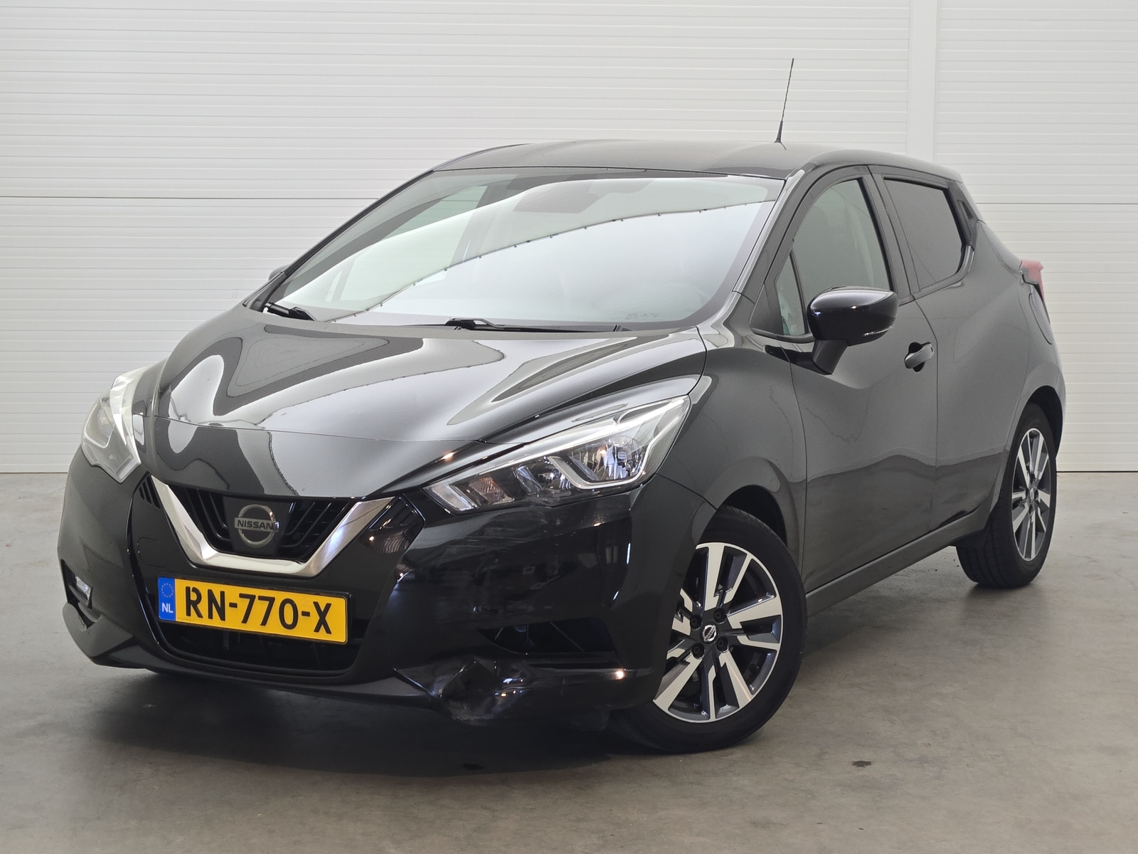 Nissan Micra 0.9 Business - Petrol - Manual - 90 hp - 129.831 km
