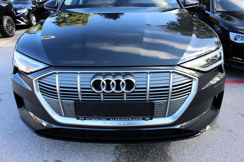 Foto 20 van Audi e-tron