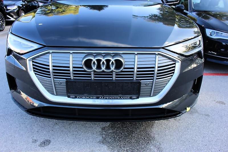 Foto 8 van Audi e-tron