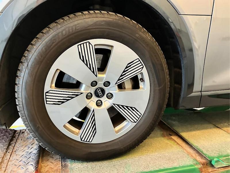 Foto 14 van Audi e-tron