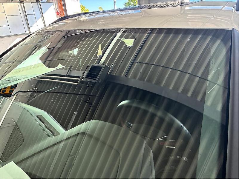 Foto 16 van Audi Q8