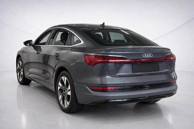 Foto 4 van Audi e-tron
