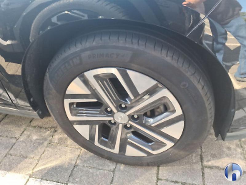 Foto 23 van Hyundai Kona