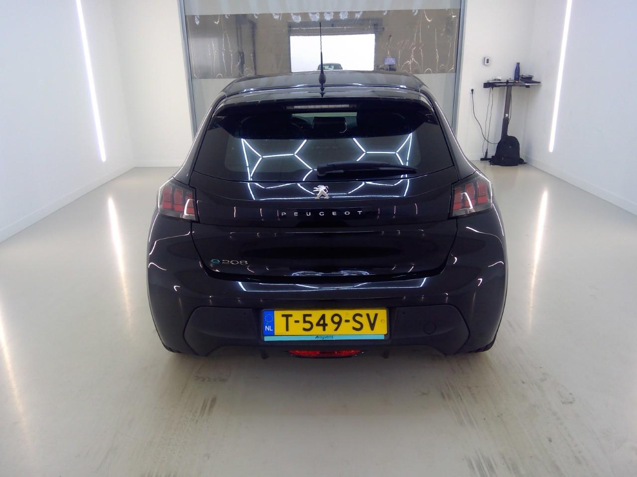 Foto 36 van Peugeot E-208