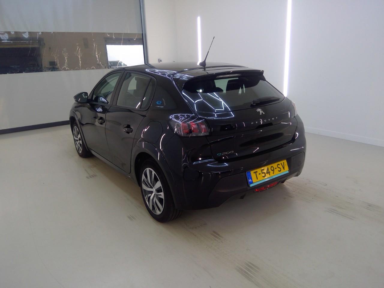 Foto 5 van Peugeot E-208