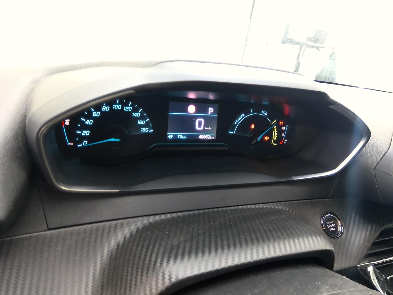 Foto 10 van Peugeot E-208